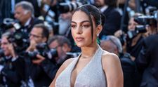 Georgina Rodriguez, apariție de milioane la Cannes! Iubita lui Cristiano Ronaldo a strălucit sub ploaia de blițuri