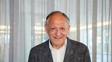 Christoph Zielinski, unul dintre cei mai mari oncologi din lume: „Cred că România, ca și vecinii săi, are un potențial enorm de reducere a poverii cancerului prin prevenție și depistare precoce”