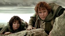 17 ani de la lansarea primului film din seria Stăpânul Inelelor. Cinci lucruri din culise, pe care sigur nu le știai