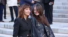 „Parcă ar fi surori!” Fanii au fost uluiți de frumusețea vedetei din anii 2000, care a apărut cu fiica sa la un eveniment monden