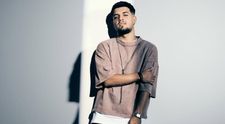 Babasha și-a cumpărat mașina visurilor, apoi i-a făcut același cadou tatălui său