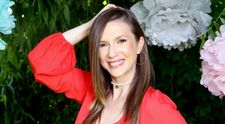 Adela Popescu, la 4 ani de Vorbește lumea: Fanilor le doresc să tot facă copii, ca să stea pe canapea și să se uite la noi