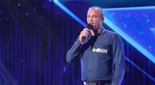 Radu Palaniță, primul concert susținut într-un service auto