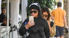 Blac Chyna, vedeta cameleon. Pe strada e greu de recunoscut, dar cand merge la petreceri se transforma in diva absoluta