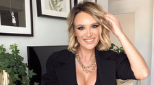 Carmen Negoiță, irezistibil de senzuală la 40 de ani! Bloggerița și-a surprins total fanii: “Ești WOW!”