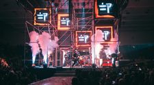 Nu îți place Vunk? Ai locul asigurat la concertul lor din 14 februarie – Vunk Simfonic