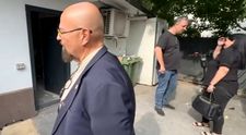 Ce au putut să facă acești doi comisari ANPC, chiar în spatele lui Piedone. Totul s-a desfășurat la un control la o firmă de pompe funebre din București. Imaginile momentului