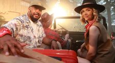 Telespectatorii decid ce se întâmplă azi în show-ul Sunt celebru, scoate-mă de aici! Cabral și Adela intră LIVE la PRO TV