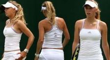 Caroline Wozniacki, cea mai SEXY sportiva in 2010 FOTO!