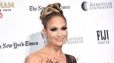 La 50 de ani are dieta pentru tinerețe fără bătrânețe! Vezi ce mănâncă Jennifer Lopez în fiecare zi