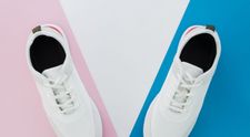 (P) Sneakerşii - între comoditate și modă