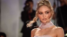 Lily Rose Depp și Timothee Chalamet au fost regina și regele covorului roșu la Festivalul de film de la Veneția