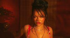 Mamă a trei copii, zero inhibiții: Rihanna, în imagini care nu ar fi trebuit să părăsească dormitorul. Fanii: “E prea mult, e deja vulgar!”