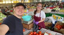 Diana Necula, eleva olimpică admisă la Medicină care vinde legumele familiei în piață