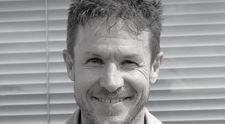 Numeroase întrebări fără răspuns după moartea lui Felix Baumgartner, ridicate de un cotidian din Salzburg, orașul său natal