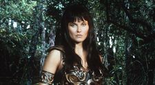Lucy Lawless, mai sexy ca niciodata. Cat de bine arata 