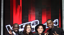 Michel, Tobi, Cristina si Tomi sunt finalistiiVocea Romaniei! In premiera, un antrenor nu are concurent in marea finala!