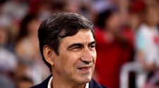 Un site de sport anunță că Victor Pițurcă ar fi fost reținut de DNA