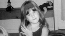 Recunoști fetița adorabilă din imagine? A ajuns una dintre cele mai iubite actrițe de la Hollywood, iar în 2016 era numită „cea mai frumoasă femeie din lume”