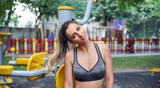 Dana Rogoz a renuntat la parul lung pentru un scop caritabil. Cum arata vedeta acum