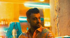 Liviu Teodorescu a lansat single-ul „Indiferența”. Reacția fanilor după ce au ascultat piesa: „Fără cuvinte️! Hai în trending”