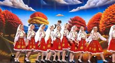 Românii au talent 2024 - semifinala 2. Ansamblul Hecenii, fenomen de folclor autentic, a rupt scena talentelor. Andra: „Meritați să fiți în finală!”