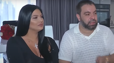 Roxana Dobre nu îl lasă singur pe Florin Salam. Soția manelistului i-a transmis un mesaj clar tinerei care i-a făcut plângere: „Avem noi grijă de domnișoara”