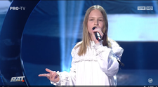 Românii au talent 2024- semifinala 1. Mia Rusu a cucerit publicul și jurații cu interpretarea excepțională a piesei ”Adagio”, a Larei Fabian: „Talentul nu te-a dezamăgit”
