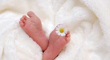 Caz deosebit la un spital din Iași. O tânără de 25 de ani a născut a şasea oară prin cezariană