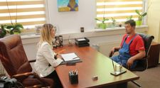 Costel nu și-a mai putut stăpâni lacrimile. Răsplata oferită de Roxana Ghioca îi va fi de mare ajutor soției lui