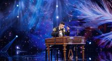 La 24 de ani, Cătălin Iancu este maestru al țambalului! Pe scena Românii au talent, tânărul a ridicat toată sala la dans, iar Andra l-a aplaudat în picioare: „Ai reușit să aduni în același moment și tehnică și emoție și tradiție!”