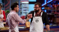 Marco și Ionuț câștigă prima probă în bucătăria MasterChef și devin căpitani de echipe
