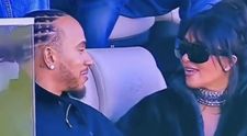 Ce au discutat Kim Kardashian și Lewis Hamilton la Super Bowl. Cei doi au avut prima lor apariție publică după ce s-a zvonit că formează un cuplu: „Nu duc orice fată la mama mea”