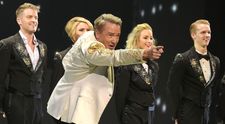 Dansatorul irlandez Michael Flatley are cancer. Creatorul show-ului Lord of the Dance a fost operat
