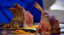 MasterChef, 3 decembrie 2024 - Lupta cu papanașii continuă: “Aoleuuuu, ferească-mă Sfântul! Crude, crude, crude, toate probele de papanași! De ce te apuci să faci papanași dacă nu ai ingrediente!?!”