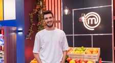 MasterChef 2025, 8 septembrie. George Apetrei, provocare neașteptată în prima ediție MasterChef România! S-a duelat în table cu Chef Scărlătescu, iar miza a fost uriașă. Ce s-a întâmplat după repriză