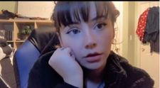 Actriță de filme pentru adulți, îngrozită după ce unchiul ei a găsit un video deocheat cu ea