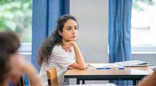 Cine e Azaleea Necula, simpatica din Profu', aleasă din sute de candidate la rolul Taniei