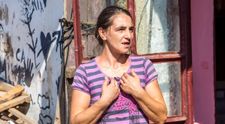 VIDEO Sacrificiu de mamă: s-a întors mereu la bărbatul care o bătea, de dragul copiilor