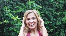 Dana Rogoz, sexy intr-un costum de baie cu taieturi indraznete. Cat de bine arata actrita