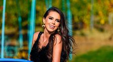 Soacra Georgianei Lobonț a făcut senzație în costum de baie pe plajă, în Dubai. Cum arată mama lui Rareș Ciciovan