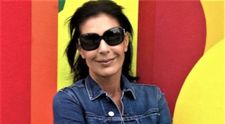 Cum arată fosta iubită a lui Ion Țiriac în costum de baie. Luna aceasta va împlini 49 de ani