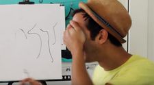 A desenat cateva linii cu mana la ochi, apoi s-a intamplat asta. Rezultatul final te va lasa fara cuvinte