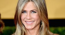 Jennifer Aniston nu mai arata astfel. Actrita a investit 200.000 de dolari in operatii estetice