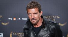 Antonio Banderas și iubita lui, apariție stylish la un eveniment din Marbella