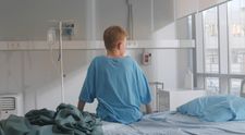 Un copil de 12 ani, salvat în ultima clipă de fratele său mai mare! Provocarea de pe net care i-ar fi putut lua viața