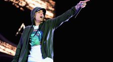 Cum a incercat Eminem sa isi gaseasca jumatatea in cei 10 ani de la divort