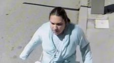 Bebelușul dispărut dintr-o maternitate din Bacău, găsit la locuinţa unei tinere de 19 ani. Femeia este în custodia polițiștilor - FOTO