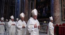 Numele pe care nu îl va putea alege niciodată un papă. Este interzis și are legătură cu o profeție veche