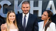 Încă un copil împins de la spate de părinți celebri! Harper Beckham urmează să preia ștafeta de la mama sa în lumea modei